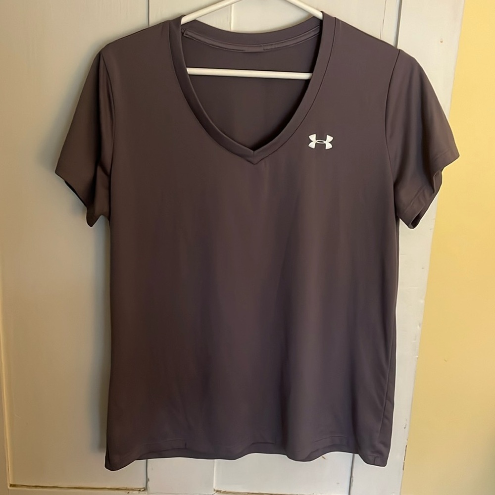 Under armour heat gear tee shirt